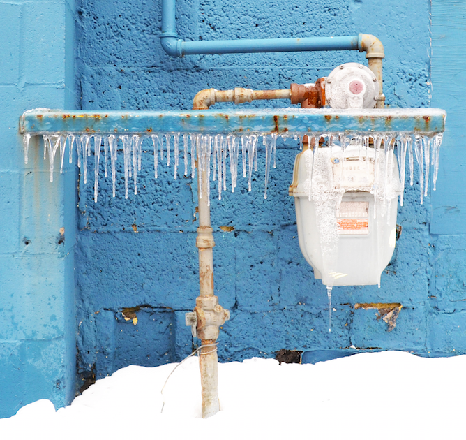 How to Avoid Frozen Pipes this winter